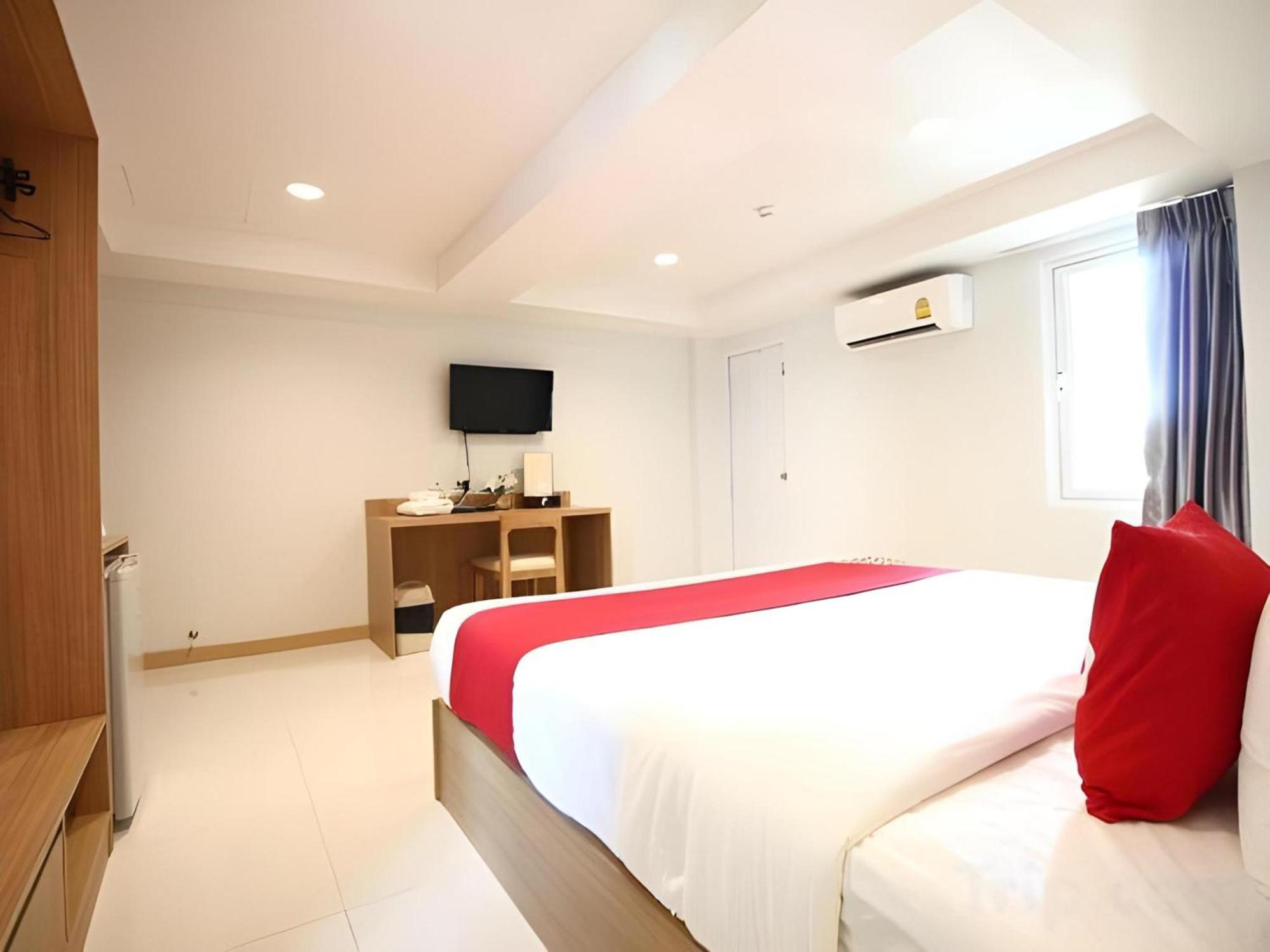 Super Oyo 483 Pannee Hotel Khaosan Bangkok Exteriör bild