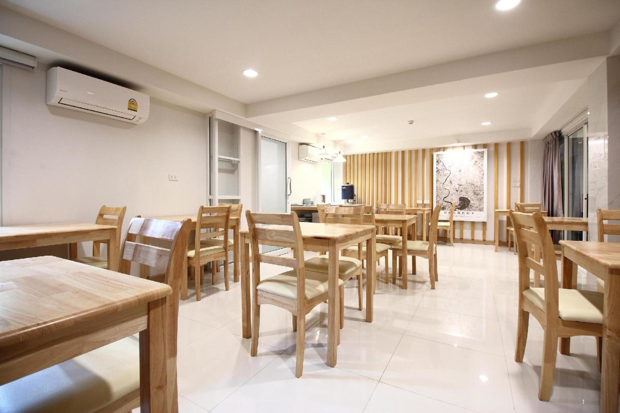 Super Oyo 483 Pannee Hotel Khaosan Bangkok Exteriör bild